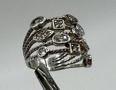 Awesome Vintage Unbranded 925 Sterling Silver Clear Gems Confetti Size 9 Ring