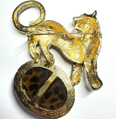 Vintage LEOPARD Cat BROOCH – Inset Enamel Molded Cabochon & AB RS – Gold plating