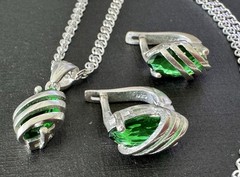 Sterling 925 Stamped, Vintage, Cage-Swirl Green Stones Pendant Necklace and Matc