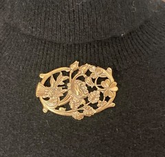 Vintage Art Nouveau Floral Oval Brooch Pin Rose Clover Flowers Feminine 2 inch