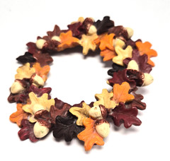 Vintage 80’s Papel Giftware Festive Autumn Fall Leaf & Acorn Wreath Pin / Brooch