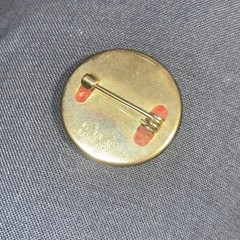 Vintage Made in England Tower of London C-Clasp Red Round Pin, K836