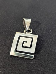 Vintage Mexico Sterling Silver Square Spiral Necklace Pendant Modernist 9.6 g