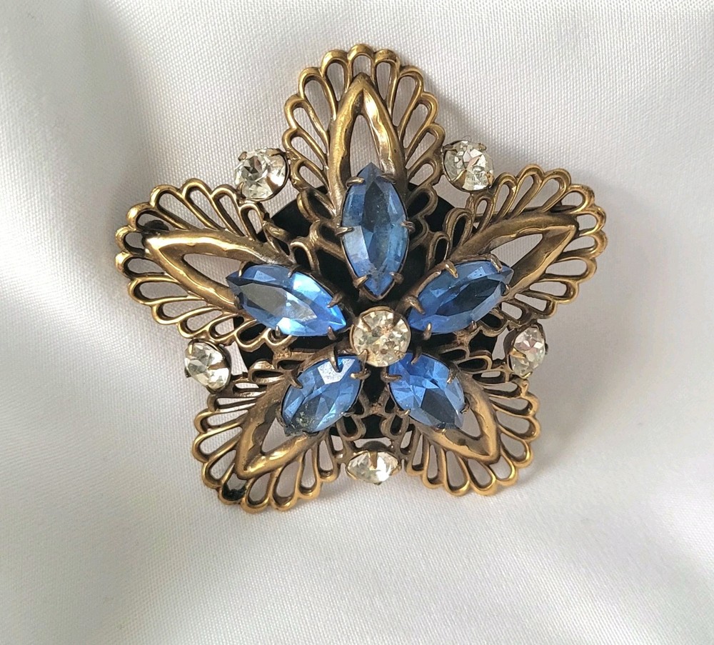 Lovely Vintage Joseff of Hollywood 1950s Blue Stone Floral Brooch -Signed!