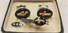 Vintage Japanese Cufflinks & Tie Bar Boxed Set Real pearl & Coral ~estate