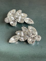 Vintage Signed Weiss Clear Rhinestone Clip-on Earrings