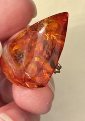 Small Vintage Amber insect fossil Pin Brooch 1.5”