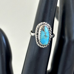 Vintage 925 Sterling Silver Turquoise Southwestern Old Pawn Band Ring Size 4.5