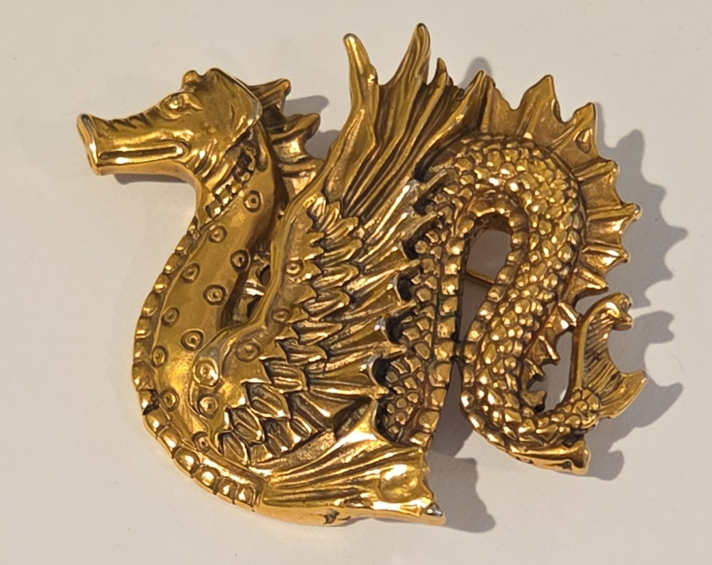 MMA Metropolitan Museum of Art Scythian Ketos Sea Serpent Dragon Brooch Pedant
