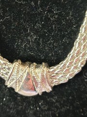 Vtg Gold Tone Mesh Choker Magnetic Necklace 17.5 Long Heavy Great For Any Event