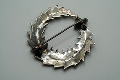 Vintage Celtic Sterling Silver Marcasite Wreath Brooch 4.5cm JB42