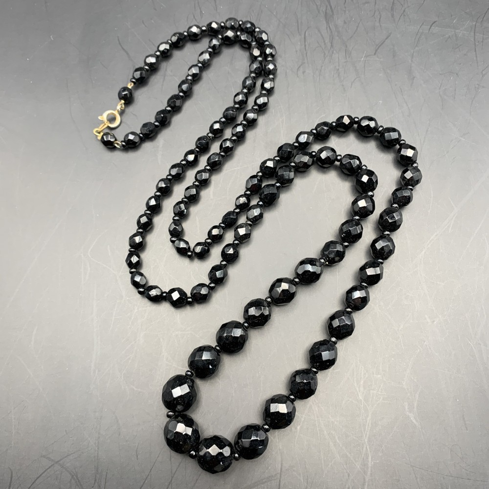 Long Black Glass Bead Necklace Graduated 36 In Shiny Faceted Look Beaded Vintage