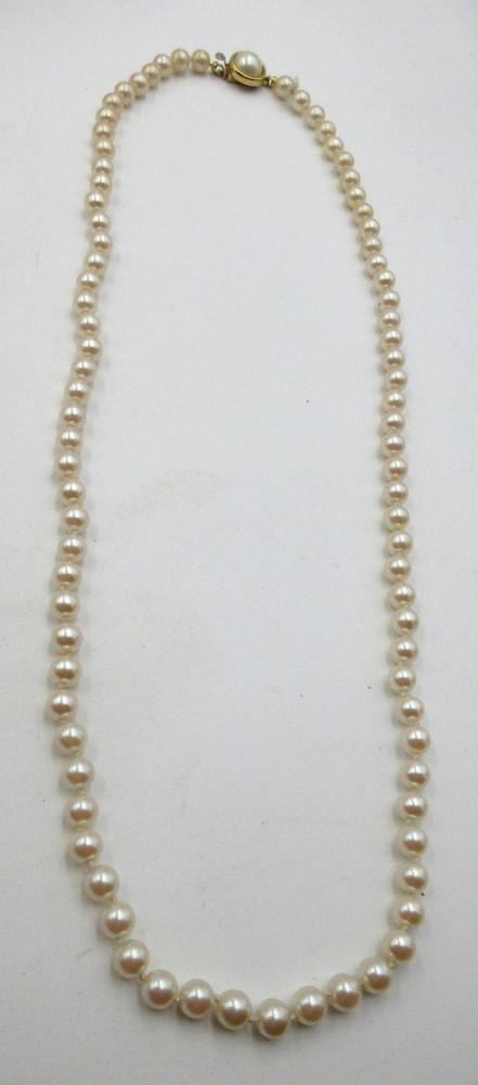 VTG 25″ PRETTY KNOTTED Necklace cream off white faux pearl gold tone metal slide