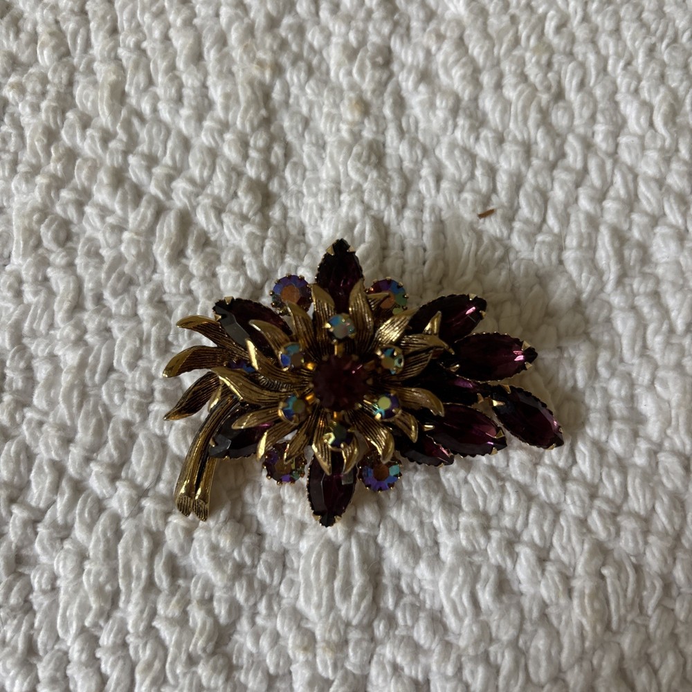 Vintage Purple Rhinestones Flower Spray Pin Brooch Goldtone