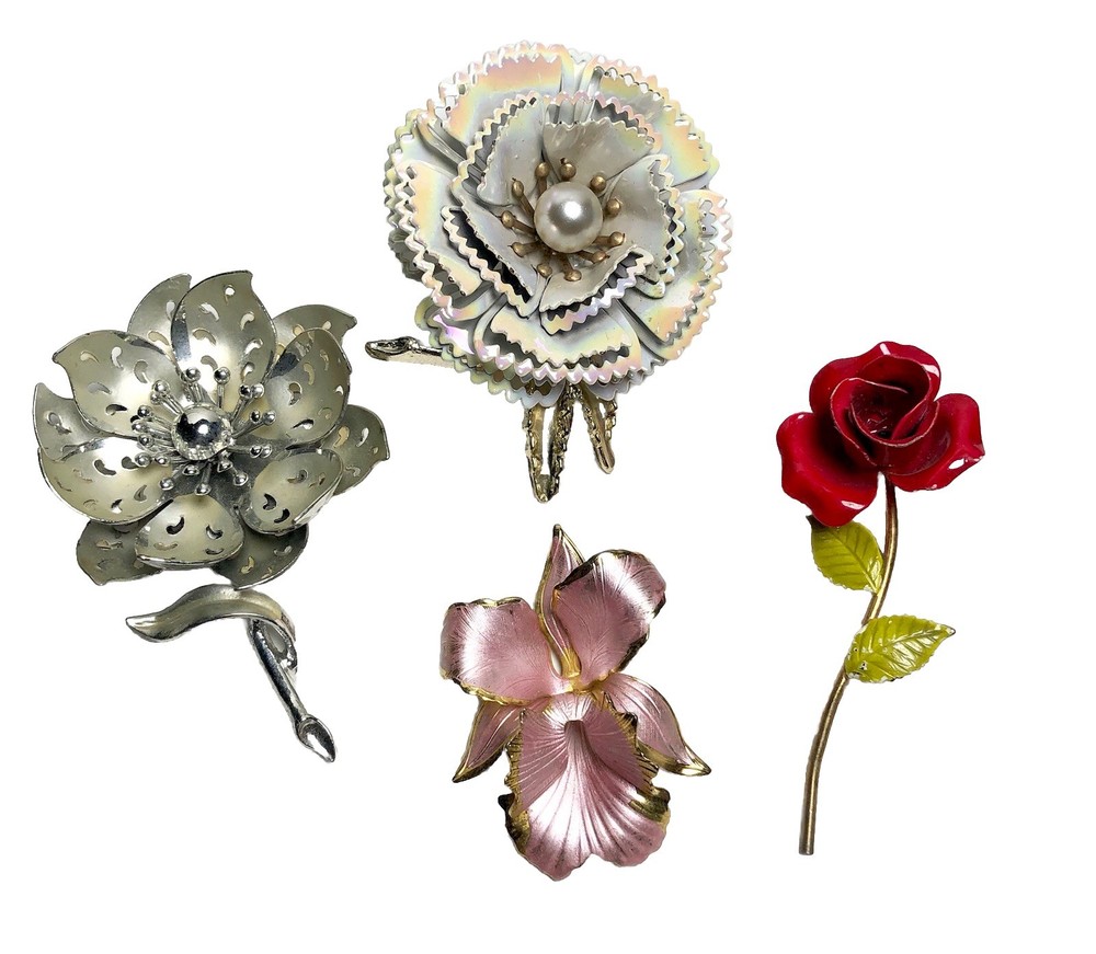 Vtg 1950s–1970s Lot of 4 Vintage Flower Brooches Enamel & Signed Coro Jewelry