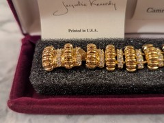 Vintage Camrose & Kross Jacqueline Kennedy JBK Ribbed Link Bracelet Box COA