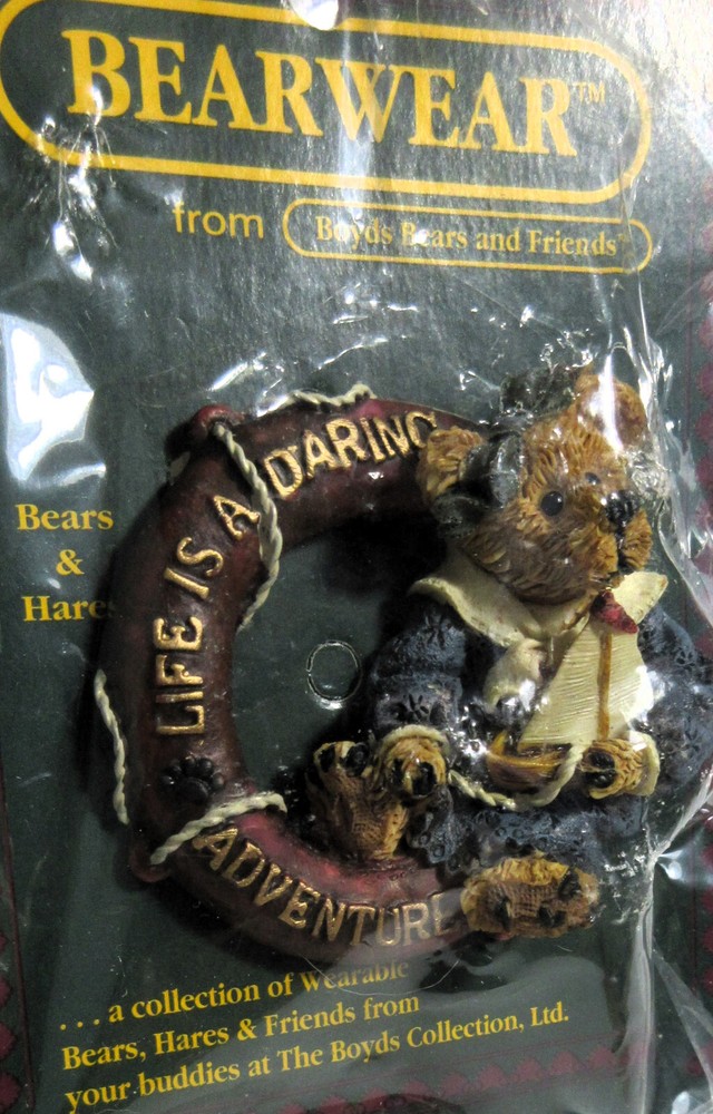 VTG NEW BAILEY LIFE DARING ADVENTURE BOYD BEAR red heart Brooch Pin Brown blue