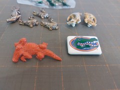 VINTAGE ALLIGATOR CROCODILE Reptile JEWELRY Parts Lot Gold Tone Pins UF Sticker