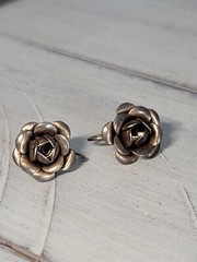 Sterling Silver Rose 3D Screwback Earrings 5/8″ Rosebud Vintage