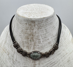 ICONOS MAYAS Silver Plated Green Cabochon Stone Leather Necklace 15″