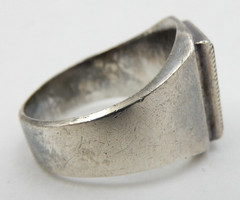 VINTAGE SILVER ASIAN “GOOD FORTUNE” BLACK ONYX RING, SIZE 10-1/2, 11.8 GRAMS