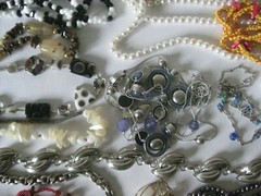 23 Vintage Pearl Chain Glass Silver Gold Rhinestone Necklace Cameo Beaded Lot