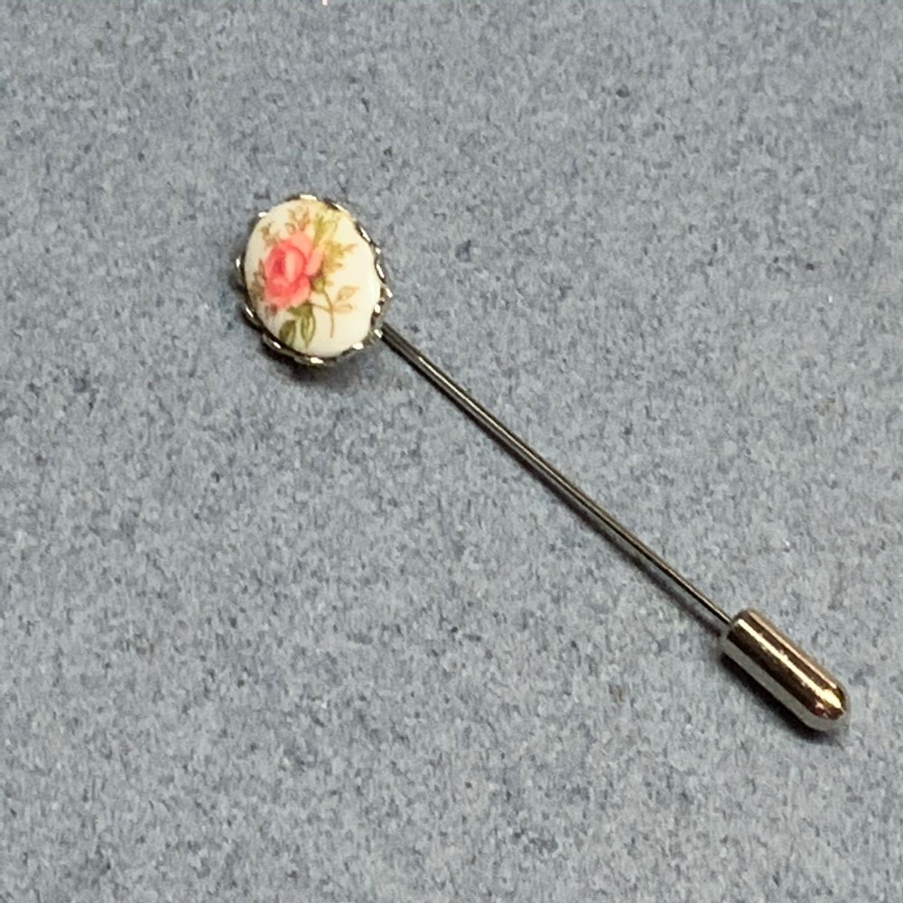 Retro Style Oval Stick Pin 2.5 In Pink Rose Flower Floral White Vintage Classic