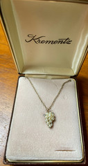 VTG Krementz Faux Pearl Grapes Cluster Rhinestones Gold Tone Necklace & Pendant