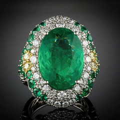 Lab Created 18.90ct Brazilian Oval Emerald & 0.45ct Cubic Zirconia Women Ring