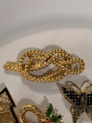 Vintage Signed Brooch Lot ART Richelieu AAI New Pro Gold Tone Pins 8pc