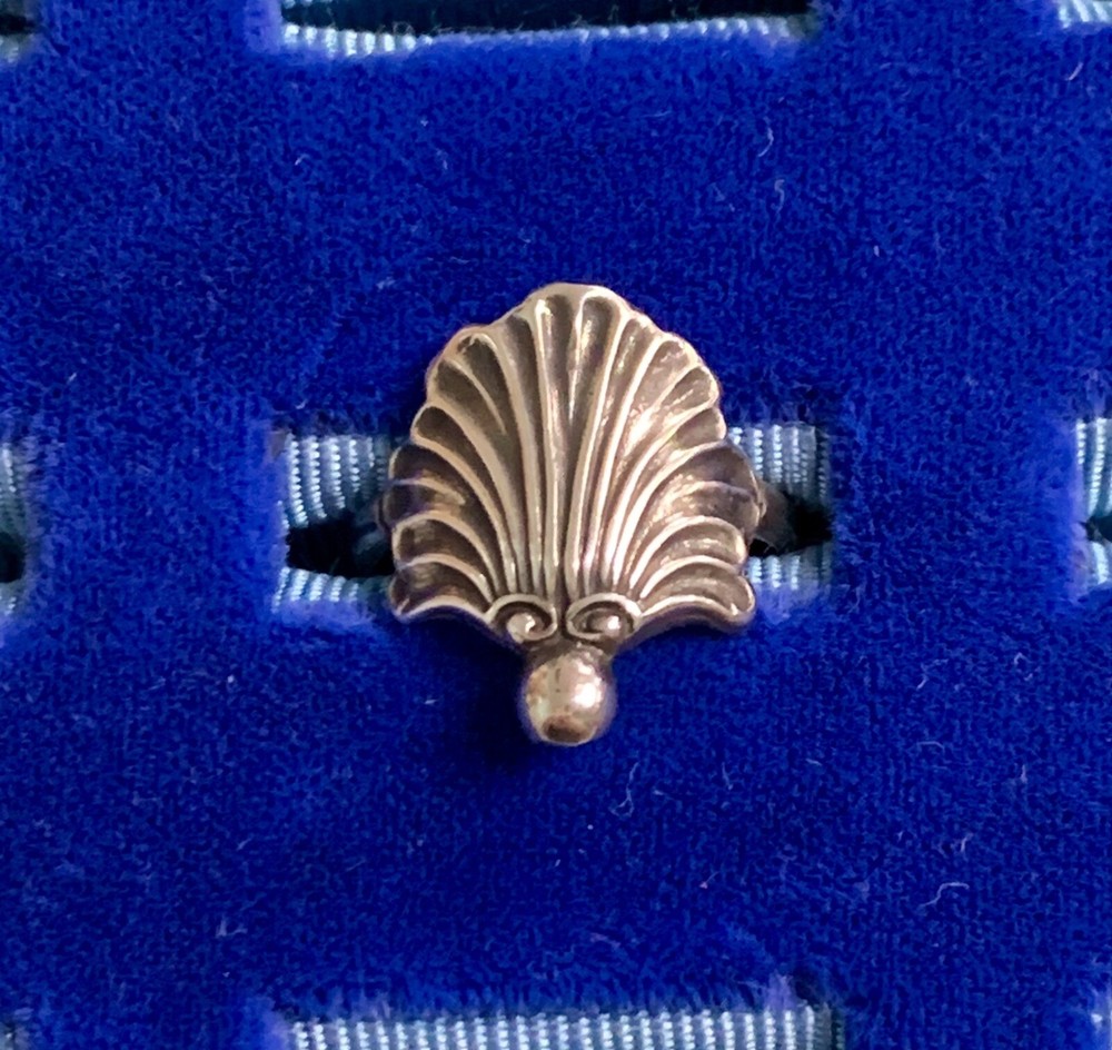 Vtg 1950’s JM Joseph Masaniello Sterling Silver Shell Ring Sz 6, .75”x.5”Top