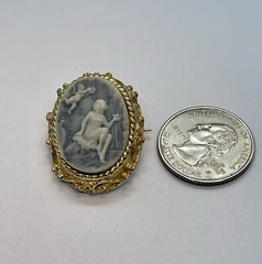 Vintage INCOLAY Oval Blue & White Cameo of Cupid & Psyche Pin Brooch