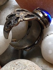 Vtg KIM CRAFTSMAN RING Bright Blue Cabochon Brass Signed Adjustable COCKTAIL