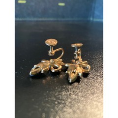 Vintage Pink Enamel Blue Rhinestone Bow Gold Tone Screw Back Earrings 1 Inch