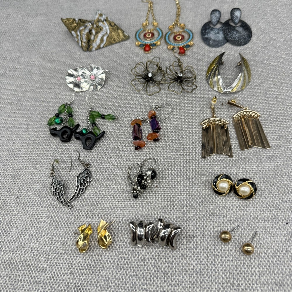 Vintage Earring Lot Clip Ons Pierced Screw Back Dangle Hoops Marino 15 Pair