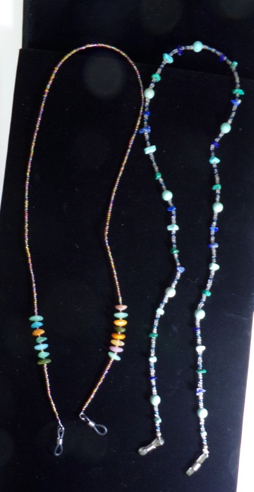 TWO UNIQUE HANDMADE EYEGLASS HOLDERS TURQUOISE / GEMSTONES 25″ J88CR YC16