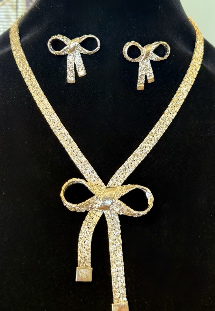 Vintage 1980s Silver Bow Necklace Earring Set Sculptural Statement Jewelry 80s