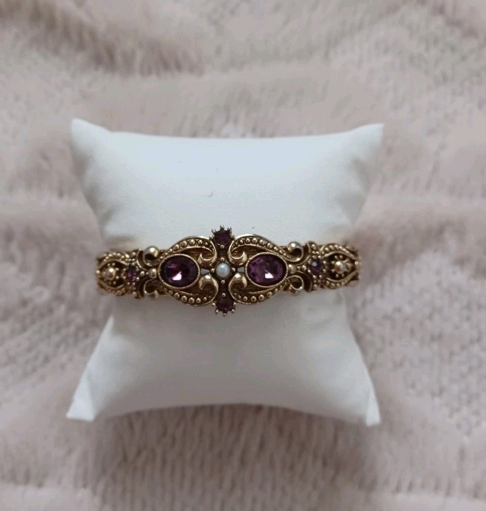 Vintage 1974 Avon Queensbury Victorian Revival Gold Tone Purple Crystal Bracelet