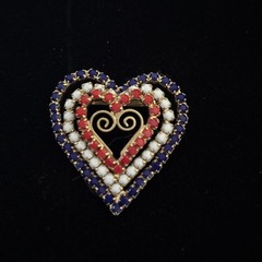 Vintage Patriotic USA Triple Heart Brooch Red White Blue Rhinestones Pin