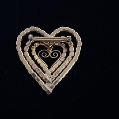 Vintage Patriotic USA Triple Heart Brooch Red White Blue Rhinestones Pin