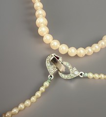 Vintage CORO Graduated Faux Pearl Necklace Rhinestone Clasp MCM 17.75” Signed