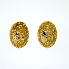 Antique Victorian 1900 .05ct Diamond Engraved Lion 14k Earrings