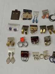 32 Pair Vintage NOS Hoop Earrings Lot Hypoallergenic Gold Silver Tone