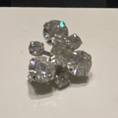 Vtg Bright Clear Rhinestone Cluster Brooch Pin, 6 Prong Silver Tone Set Stones