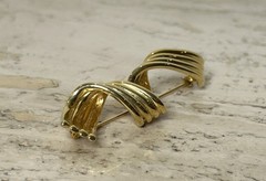 Vintage Gold Tone Brooch Pin 1980’s Abstract 3.25″