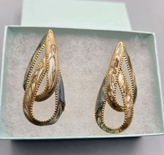 Vintage 1980s Enamel Earrings Tear Drop Gold Tone Marbled Caramel Sage Swirl Wow