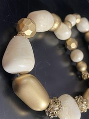 VTG Chunky Cream Swirl Bead Necklace Gold Tone Statement 80s 90s Neutral Chic