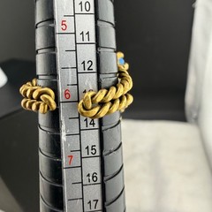 Vintage Cocktail Ring Twisted Brass Band Aqua Rhinestone Size 6