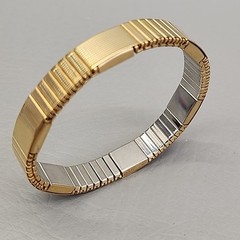Vintage Expandable Bracelet Gold Tone Textured Ribbed 1cm Stretch 6.75″