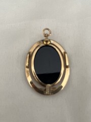Vintage 1940’s To 50’s Black Onyx Pendant With Clip On Earrings